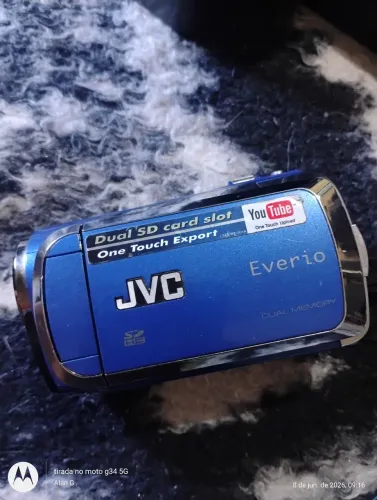 Filmadora JVC ( sem bateria sem carregador ) intacta !!
