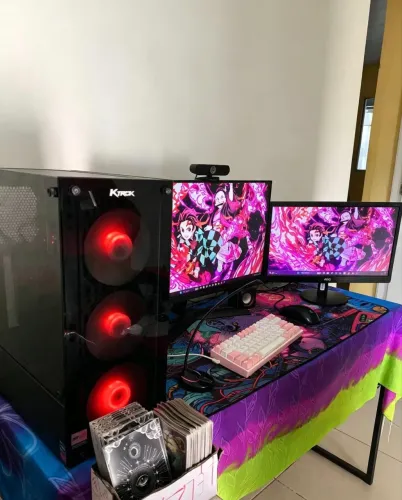 Pc game com dois monitores