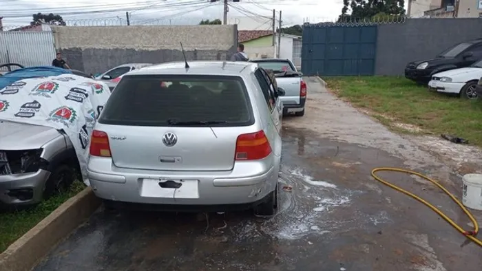 Sucata Golf Generation 2002 Disponível Para Retirada de Peças