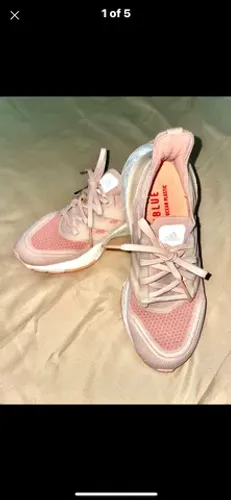 Tênis ultraboost 21