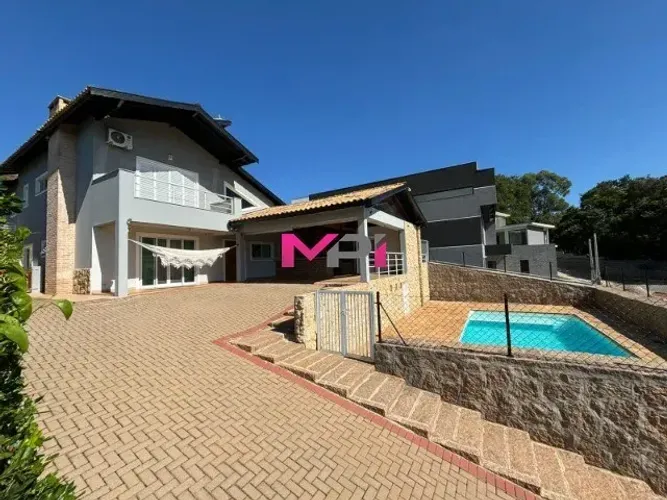 CASA COM PISCINA A VENDA NO RESIDENCIAL DOS LAGOS - JARDIM PRIMAVERA - ITUPEVA/SP. 336 MET