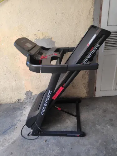 Esteira Movement R4 - Excelente Estado