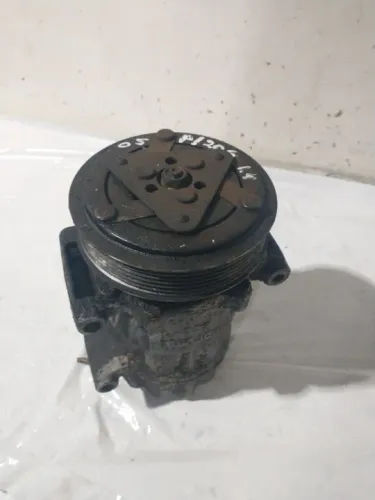 Compressor ar condicionado Peugeot 206 1.4 2006