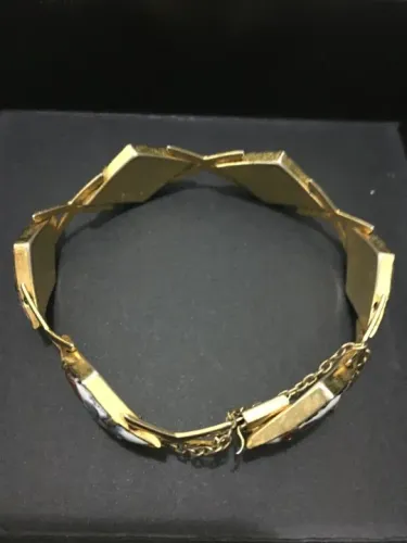 linda pulseira de época com pinturas