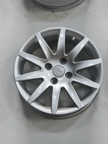 Jogo de roda original Peugeot 308 307 aro 16 4x108
