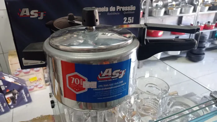 Panelinha de pressão pequena 2,5 litros alumínio grosso São Jorge