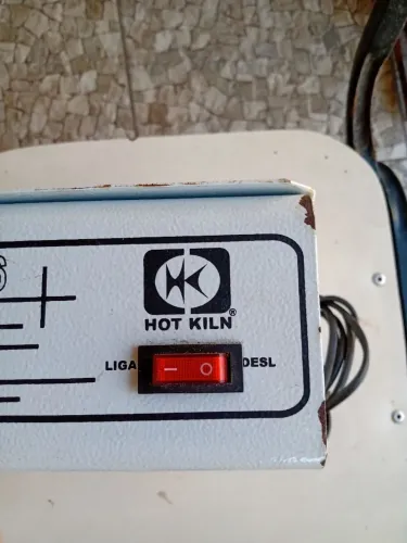 Estufa Mini Luxo HK 06 Hot Kiln  usado 