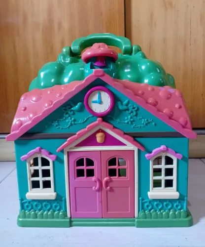 Casinha de Brinquedo Colorida