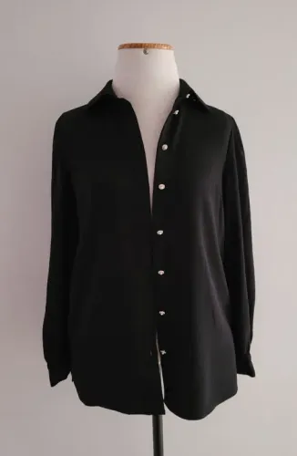 Camisa Social Preta com Botões
