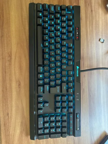 Teclado Corsair K70 RGB MK.2