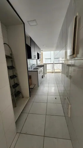 Cobertura maravilhosa pra venda e locação no Anil!!