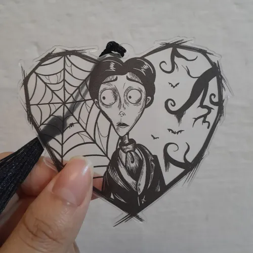 Marcador de Página A Noiva Cadáver / Corpse Bride em Acrílico Formato Coração - Victor