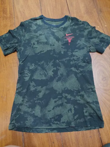Camiseta Nike Camuflada