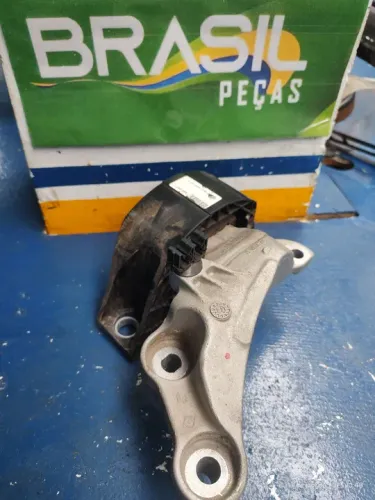 coxim do motor Renault Duster 24