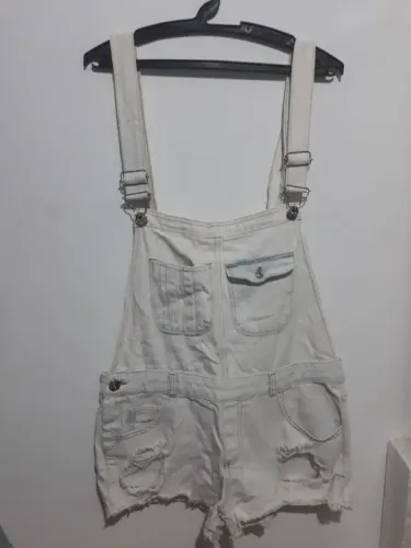 Macacão Jeans Branco - Tamanho G