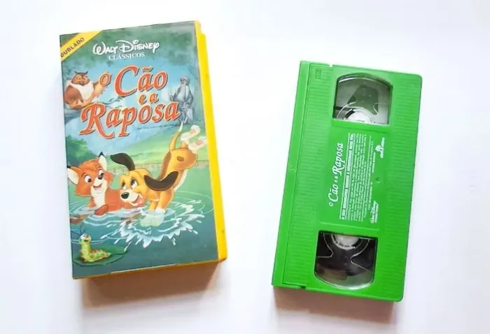 fita vhs o cão e a raposa dublado disney