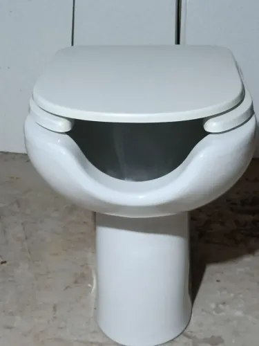 Vaso sanitário para deficientes, sistema válvula Hidra (47) 9 *