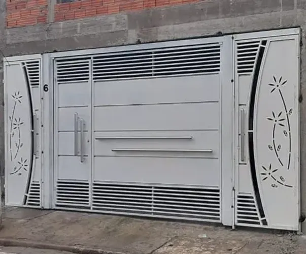 Portão Basculante 5.00x2.50 Ferro Galvanizado Folha Desenhada