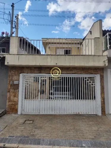 Belo sobrado 3 dormitórios com 1 suíte  Bairro Vista Verde em Pirituba
