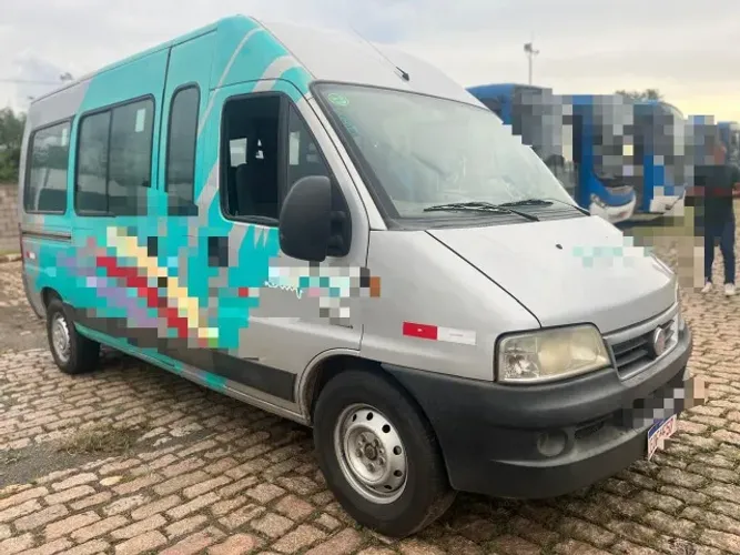 Ducato 2.3 Teto alto 11/12 apenas 64.990 financiia 100% 