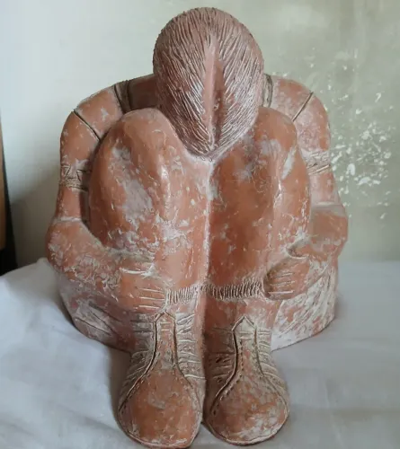 Escultura de argila
