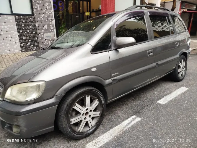 ZAFIRA ELITE 2.0 AUT. 2010 7 LUGARES