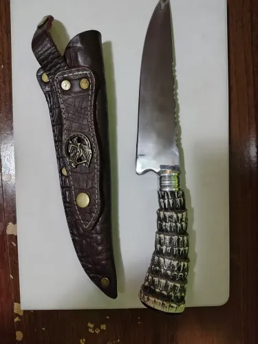 Faca em aço inoxidável 420 Artesanal com Bainha em Couro