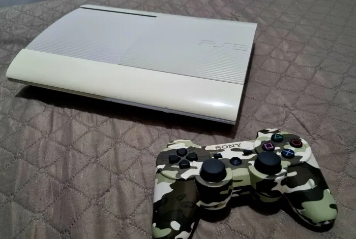 PS3 BRANCO 5OOGB