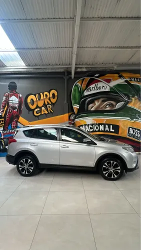 Toyota RAV4 2.5 4X4 16V Aut. 2014