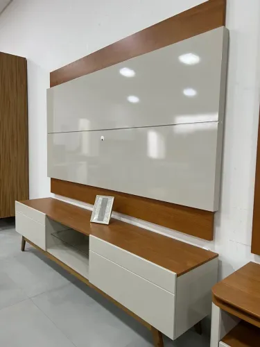 Rack com Painel 1,80 ULTIMA PEÇA