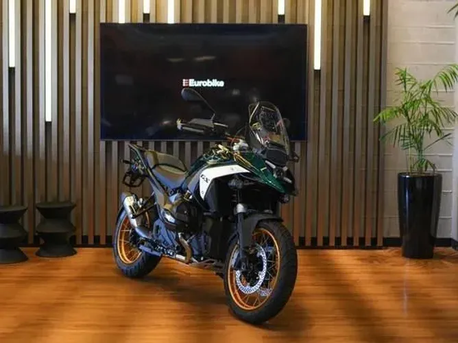 BMW R 1300 GS OPTION 719 VERDE