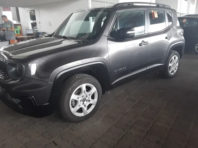 Jeep Renegade STD 1.8 4X2 Flex 16V AUT 2023