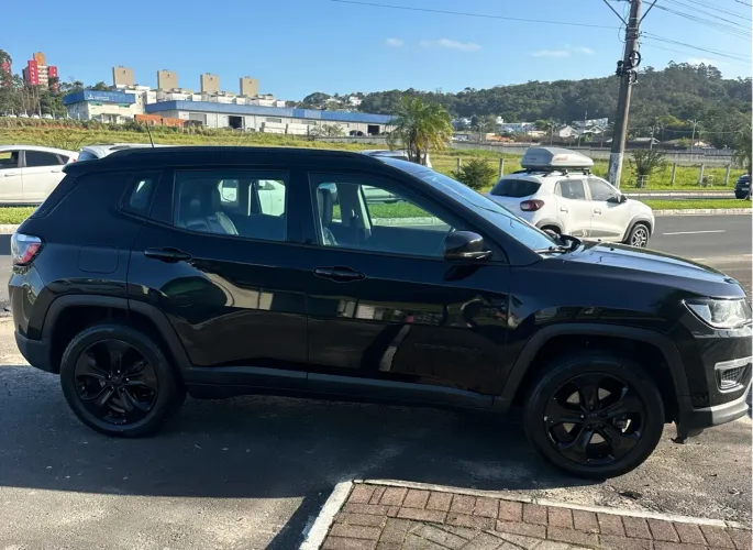 Jeep Compass Night Eagle 2.0 4X2 Flex 16V AUT 2018