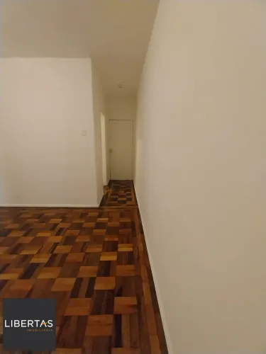 Apartamento de 3 quartos, no bairro rio branco em Porto Alegre.