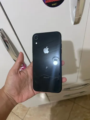 iPhone XR em ótimo estado