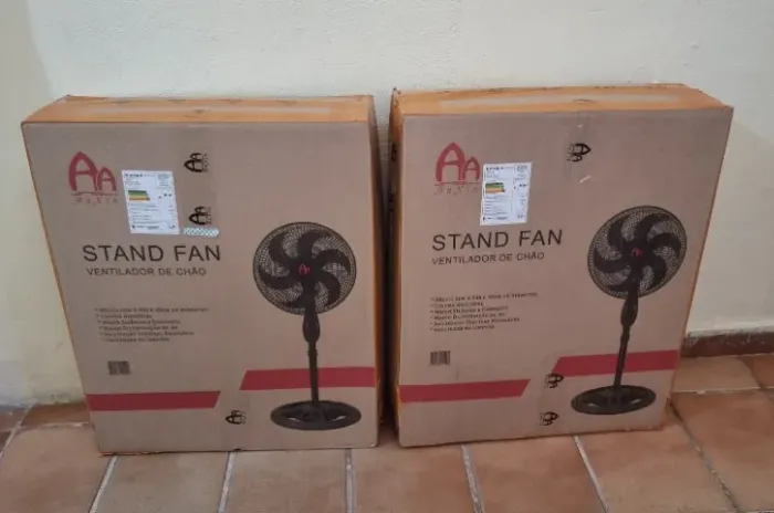 Ventilador de pé