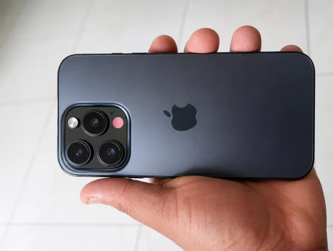 iPhone 15 pro!!