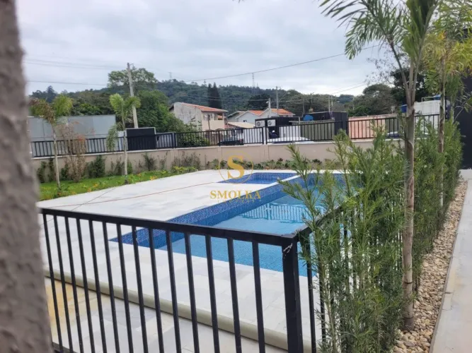 Apartamento de 2 dormitórios à venda na região norte da ilha