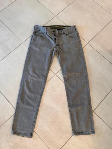 Calça Armani Jeans masculina- tamanho 33 