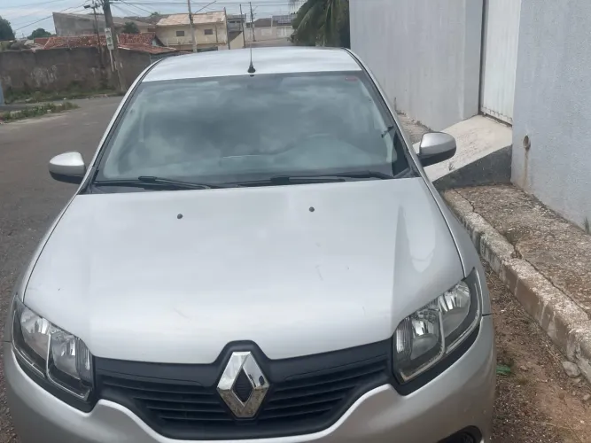 Renault Logan Authentique Hi-flex 1.0 16V 4P 2015