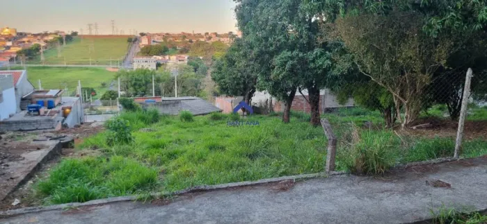 TERRENO DE 142M² NO BARREIRO EM TAUBATÉ/SP REF: