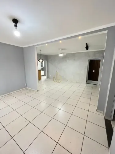 Casa a venda na Santa Cruz em Mogi Mirim