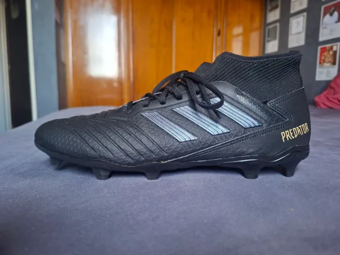 Chuteira Adidas Campo N° 43