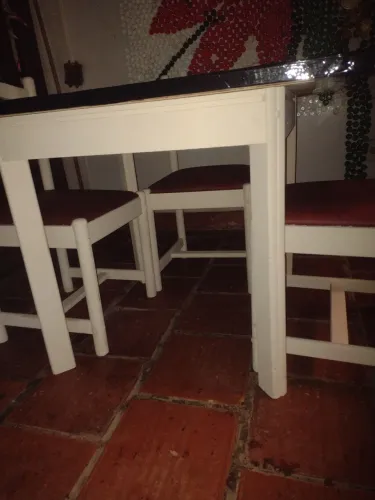 Vendo Mesa 3 cadeiras