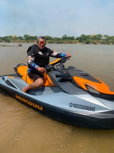 Jet Ski GTI170 com Carretinha 
