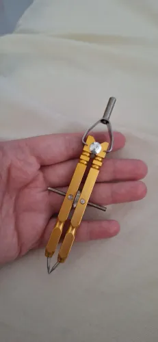 Compasso de ponta seca