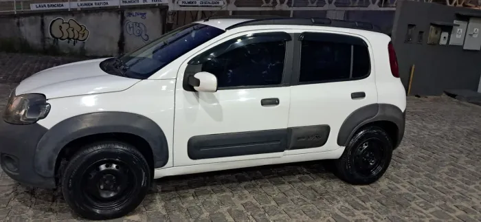 Fiat Uno WAY Celeb. 1.0 EVO Fire Flex 8V 5P 2014