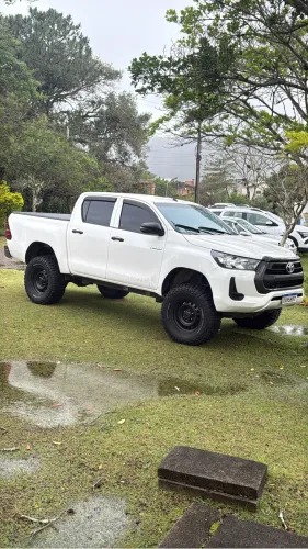 Toyota Hilux CD 4X4 2.8 Diesel Mec. 2022