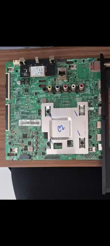 Placa Principal Smart TV Samsung 4K Série RU7100 / NU7100
