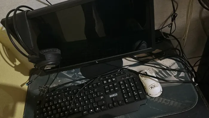 PC GAMER (sem placa de vídeo porquê quebrou)